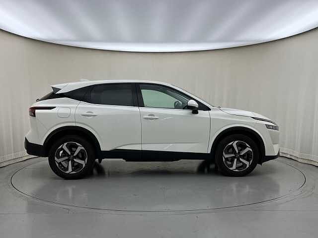 Nissan Qashqai DIG-T 140 mHEV N-Connecta 4x2 103 kW (140 CV)