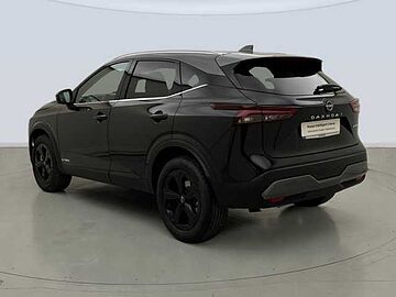 Nissan Qashqai E-POWER Black Edition 140 kW (190 CV) Midnight black con techo Skyline Grey (metalizado)