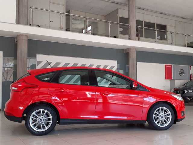 Ford Focus Focus 1.0 Ecoboost Auto-S&amp;S Trend 100