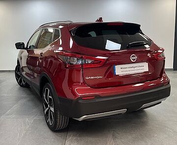 Nissan Qashqai Qashqai Tekna (EURO 6d-TEMP) 2018 Rojo Fusión (metalizado)