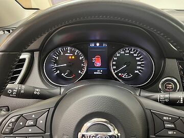 Nissan Qashqai Qashqai Tekna (EURO 6d-TEMP) 2018 Rojo Fusión (metalizado)