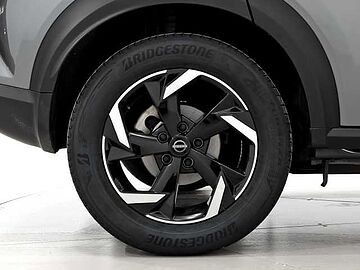 Nissan Juke 1.0 DIG-T 114 N-CONNECTA DCT 5P (NAVI) Skyline Grey + Midnight Black Metalizado