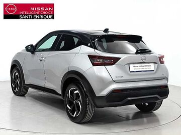 Nissan Juke 1.0 DIG-T 114 N-CONNECTA DCT 5P (BITONO) Diam. Silver + Midnight Black Metalizado