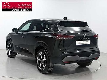 Nissan Qashqai 1.3 DIG-T MHEV 140 N-CONNECTA 5P (ANTINIEBLAS LED) Midnight Black Metalizado